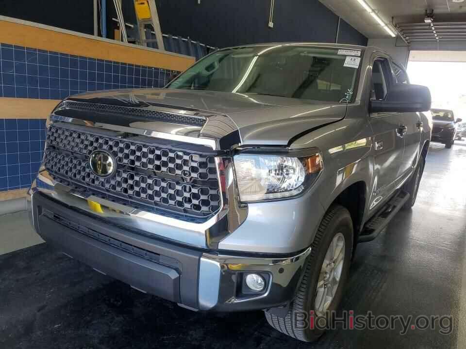 Photo 5TFEY5F17LX259575 - Toyota Tundra 2WD 2020