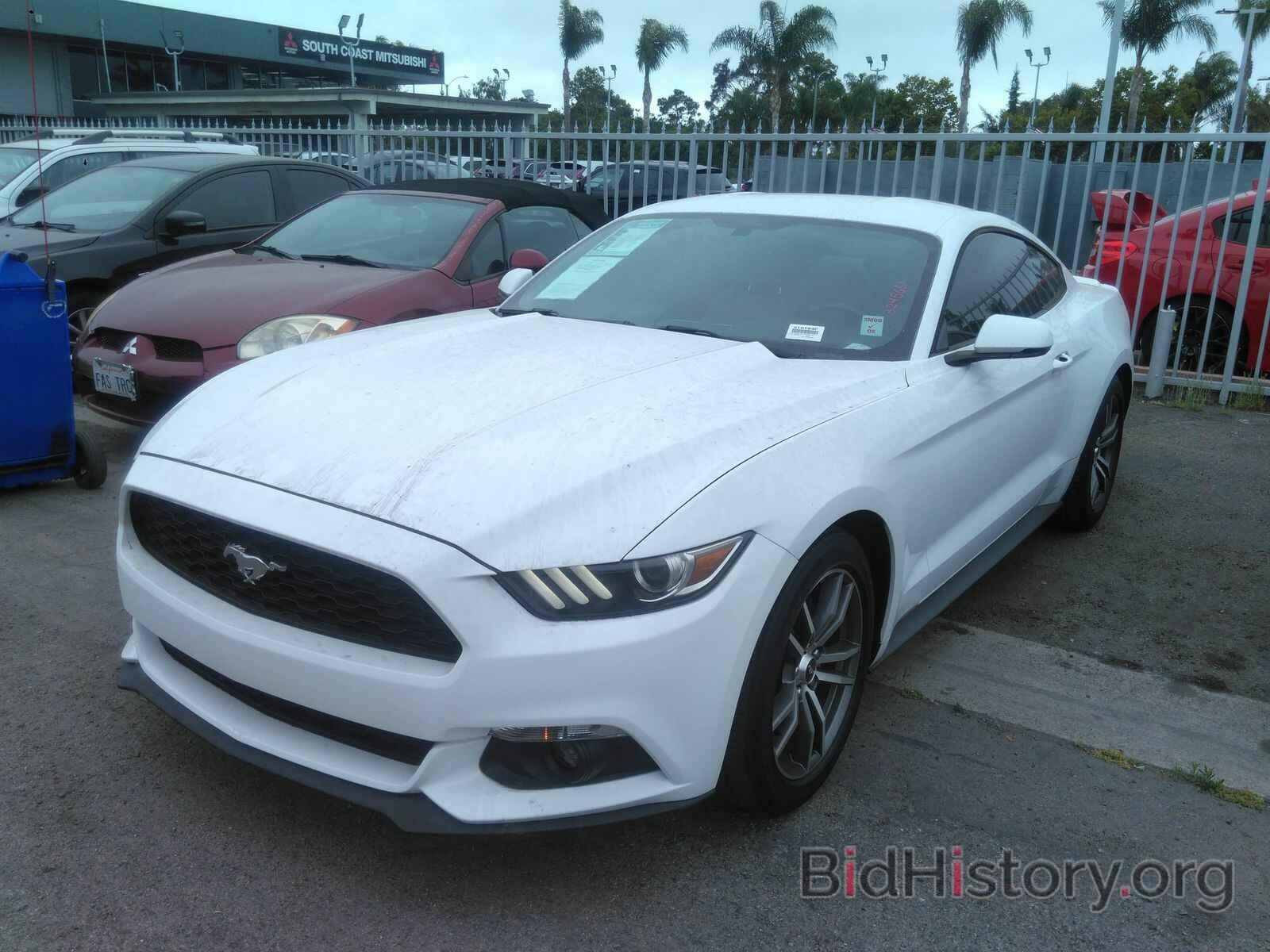 Photo 1FA6P8TH4F5352683 - Ford Mustang 2015
