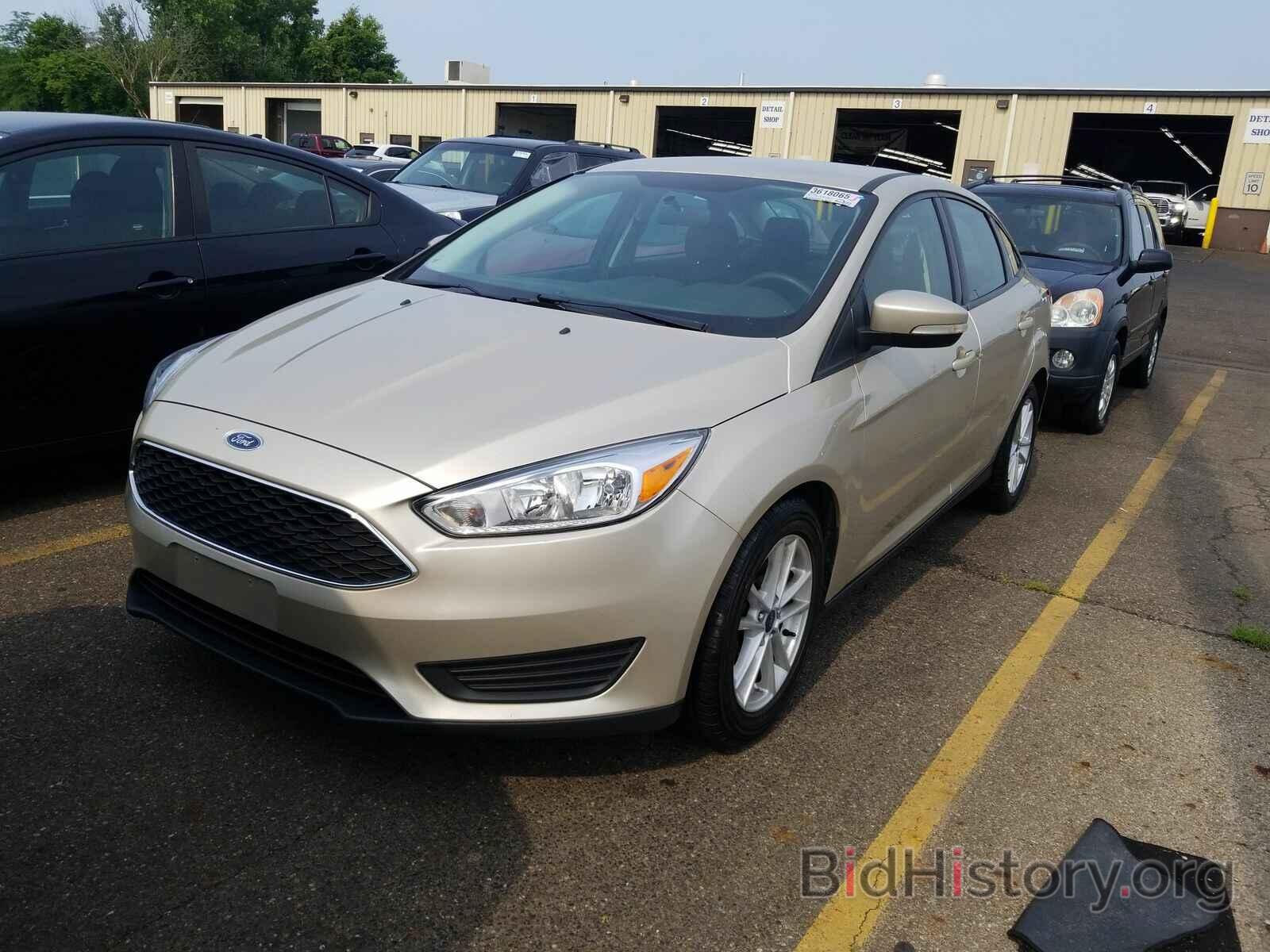 Photo 1FADP3F23HL268614 - Ford Focus SE 2017