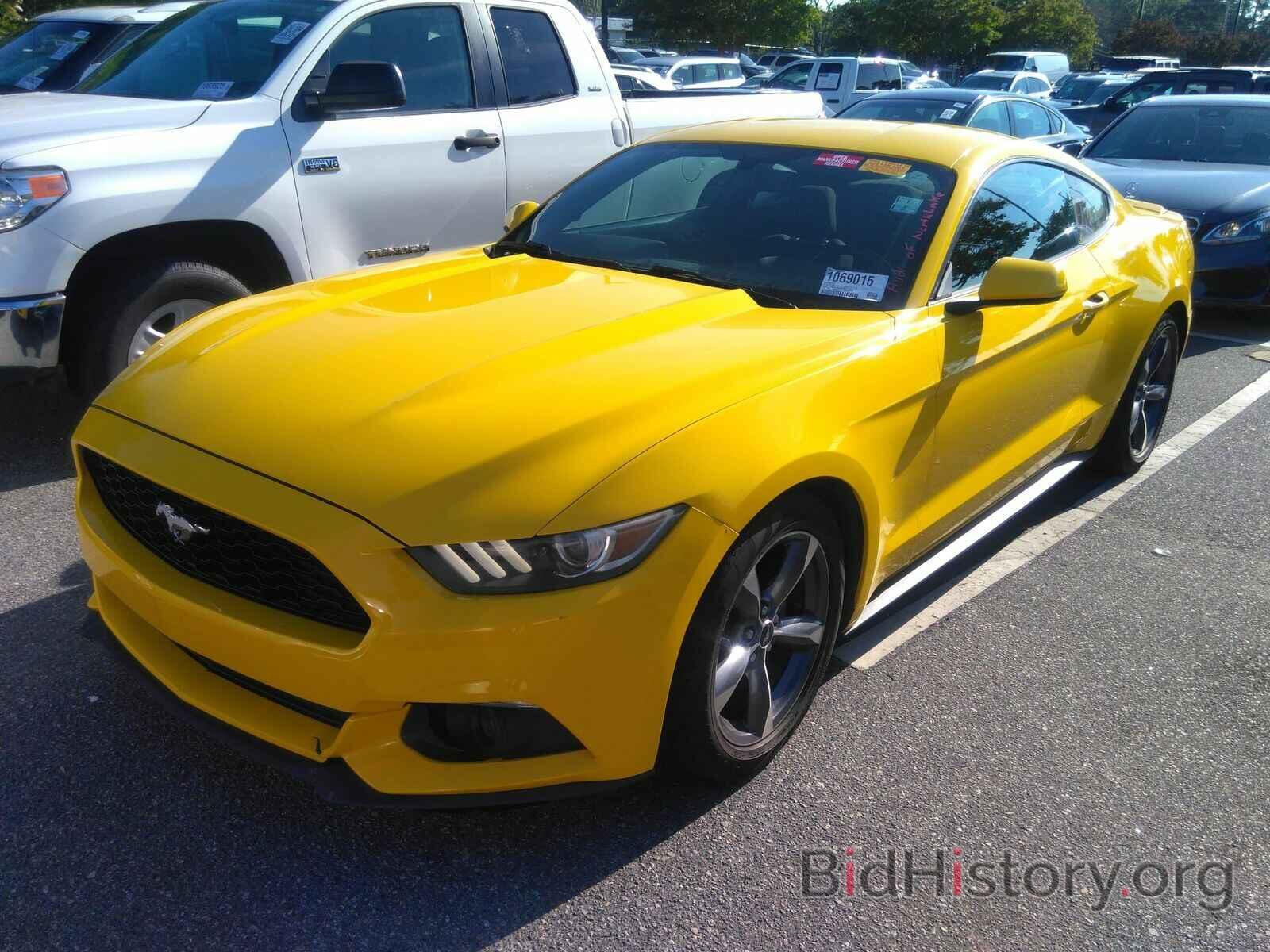 Photo 1FA6P8AM5F5377253 - Ford Mustang 2015