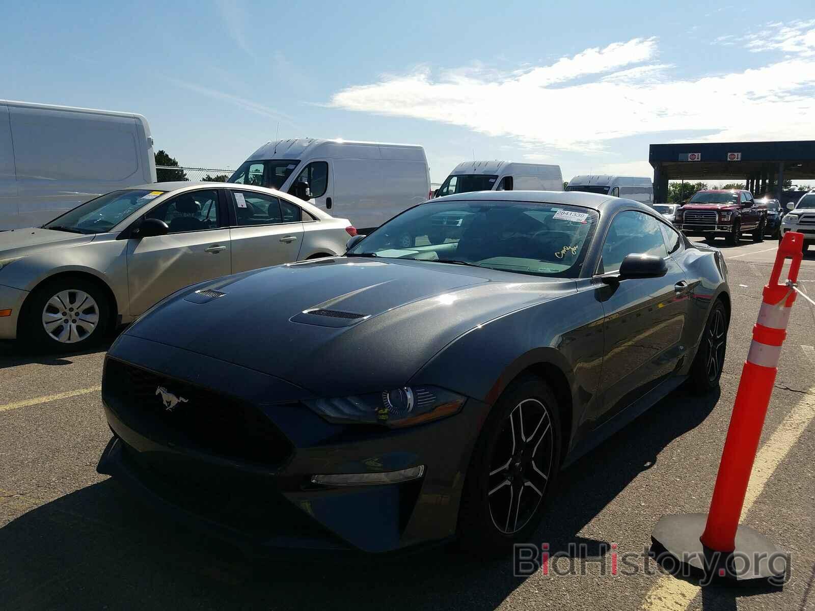 Photo 1FA6P8TH5J5176543 - Ford Mustang 2018