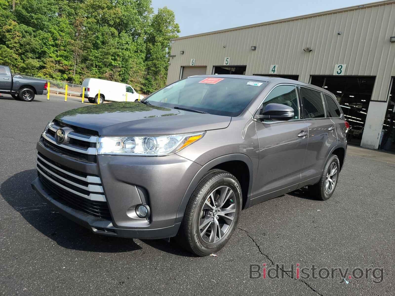 Фотография 5TDZZRFH1JS268231 - Toyota Highlander 2018