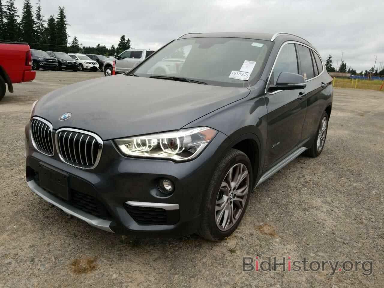 Photo WBXHT3C37H5F83401 - BMW X1 2017