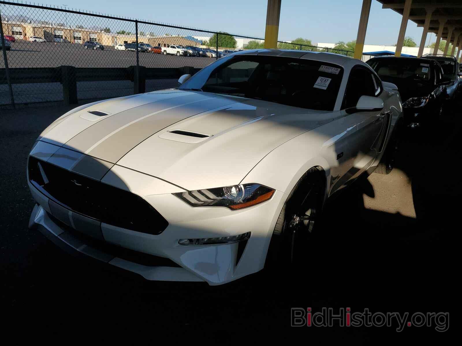 Photo 1FA6P8CF6J5114597 - Ford Mustang GT 2018