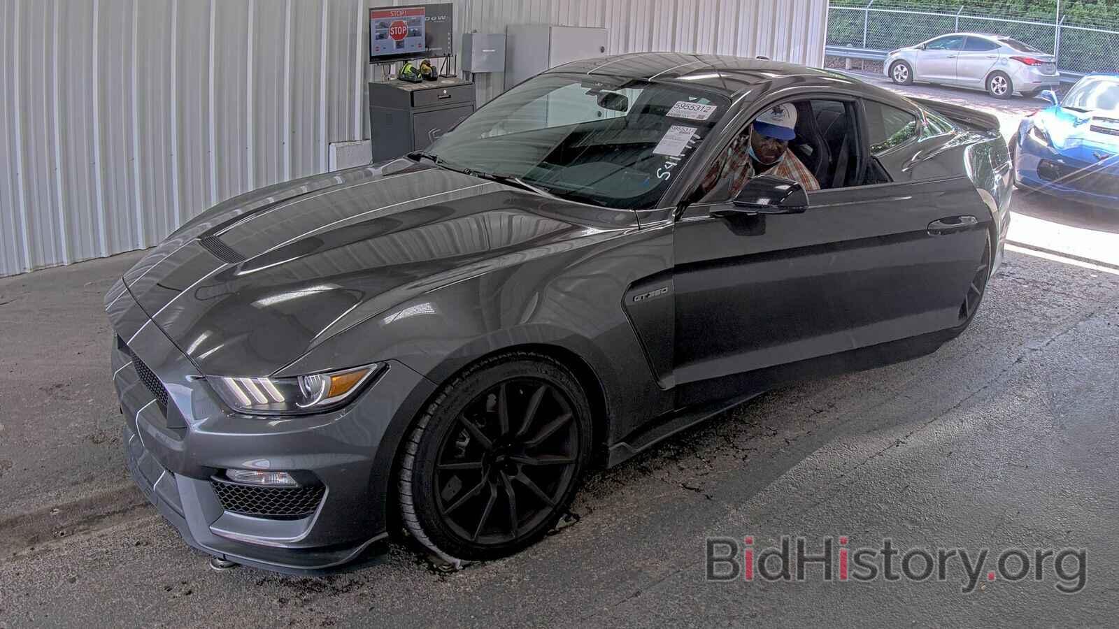 Photo 1FA6P8JZ6J5504127 - Ford Mustang 2018