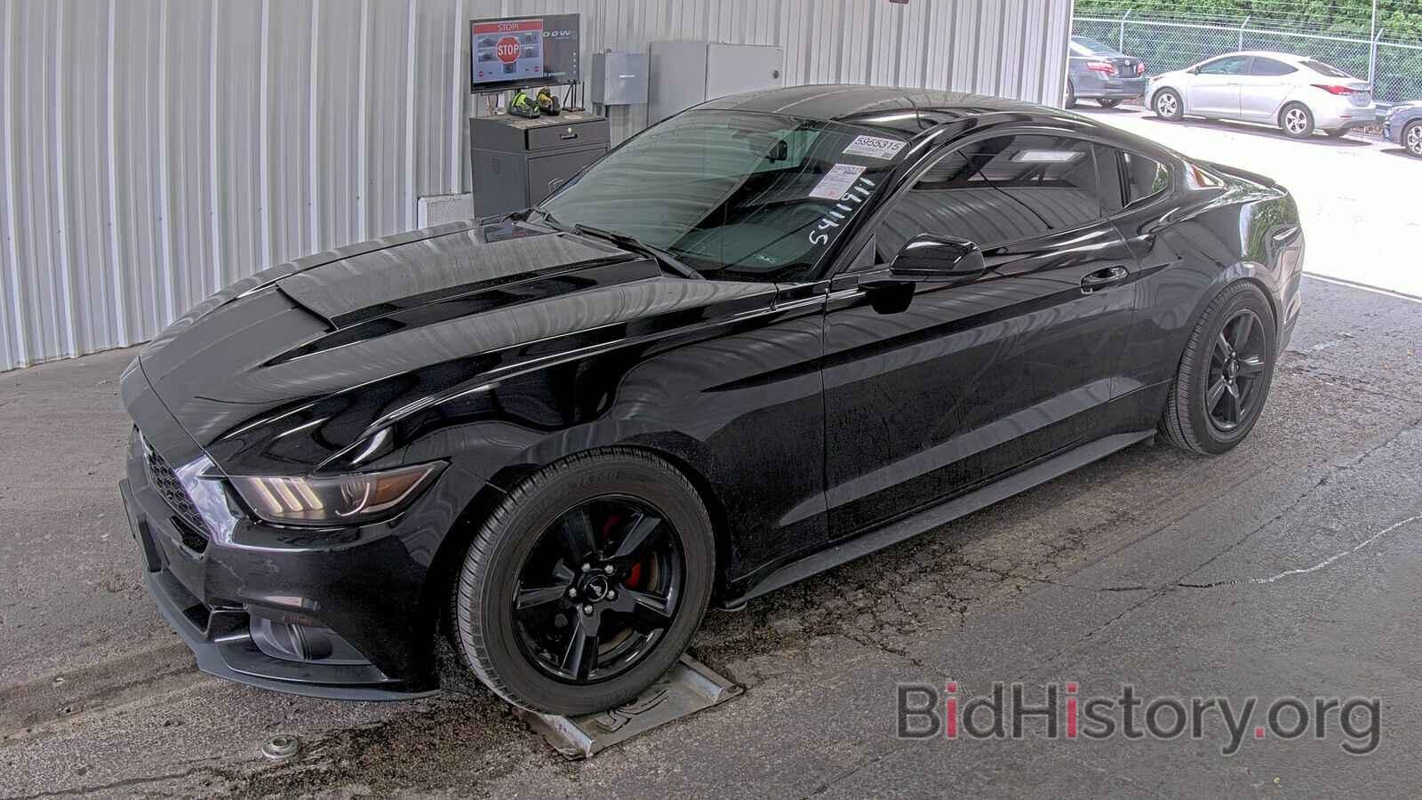 Photo 1FA6P8TH8F5425506 - Ford Mustang 2015