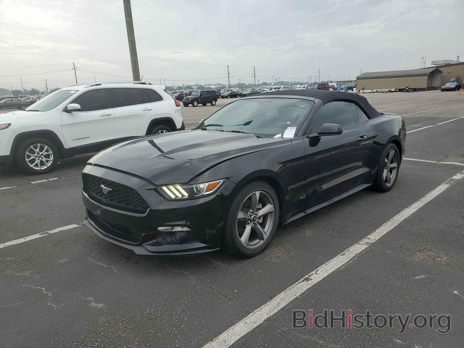 Photo 1FATP8EM8G5299761 - Ford Mustang 2016