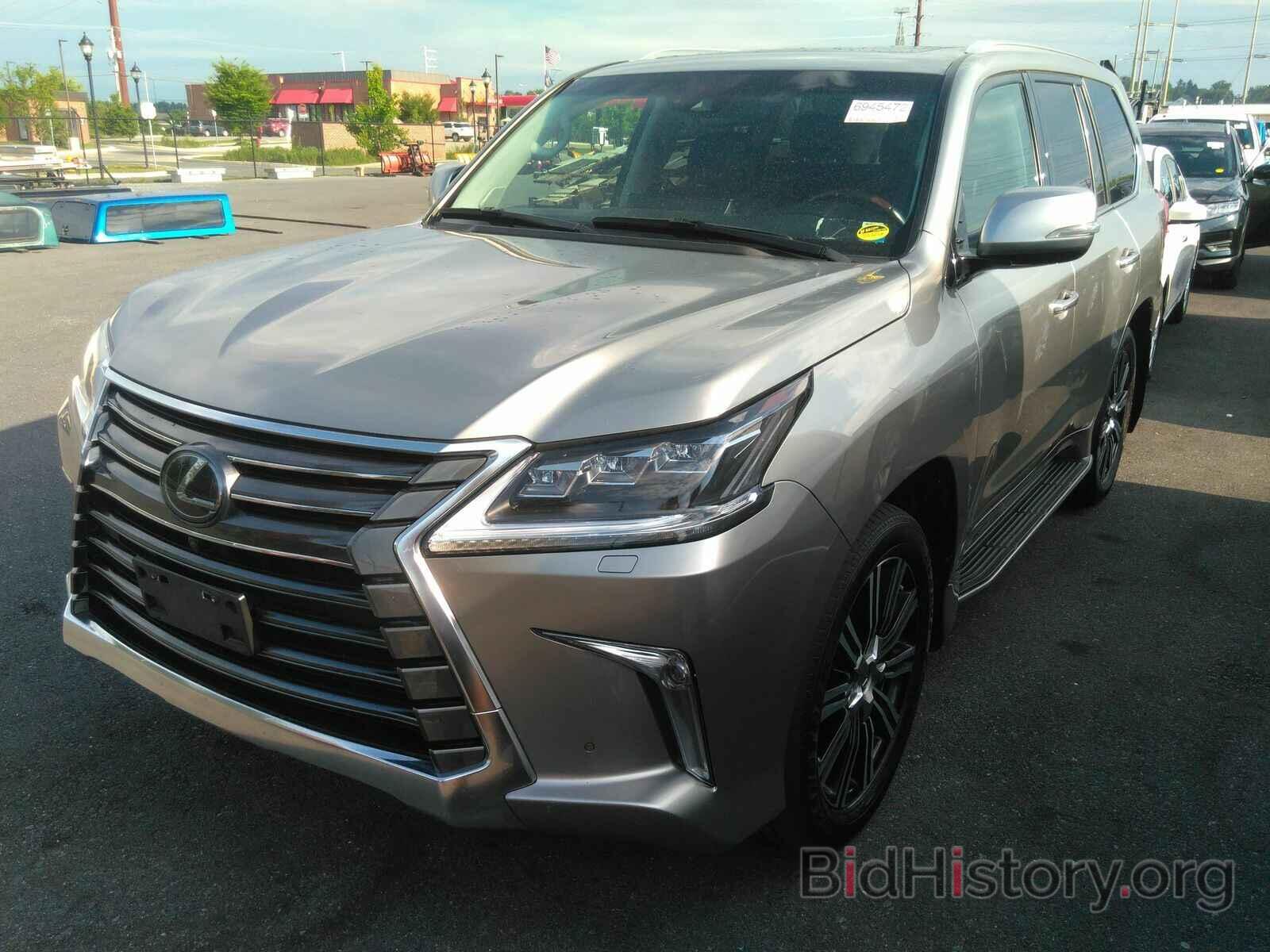 Photo JTJHY7AX9K4284575 - Lexus LX LX 2019