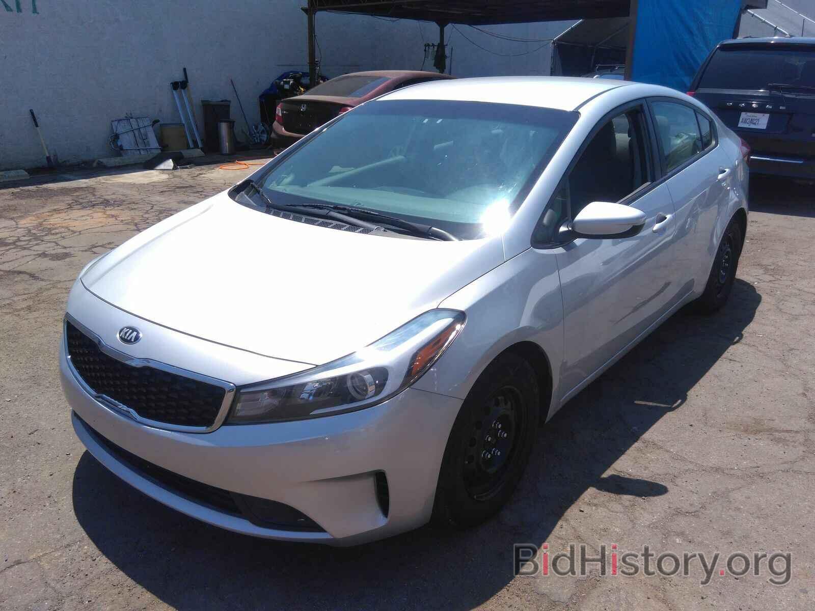 Photo 3KPFK4A75HE073116 - Kia Forte LX 2017