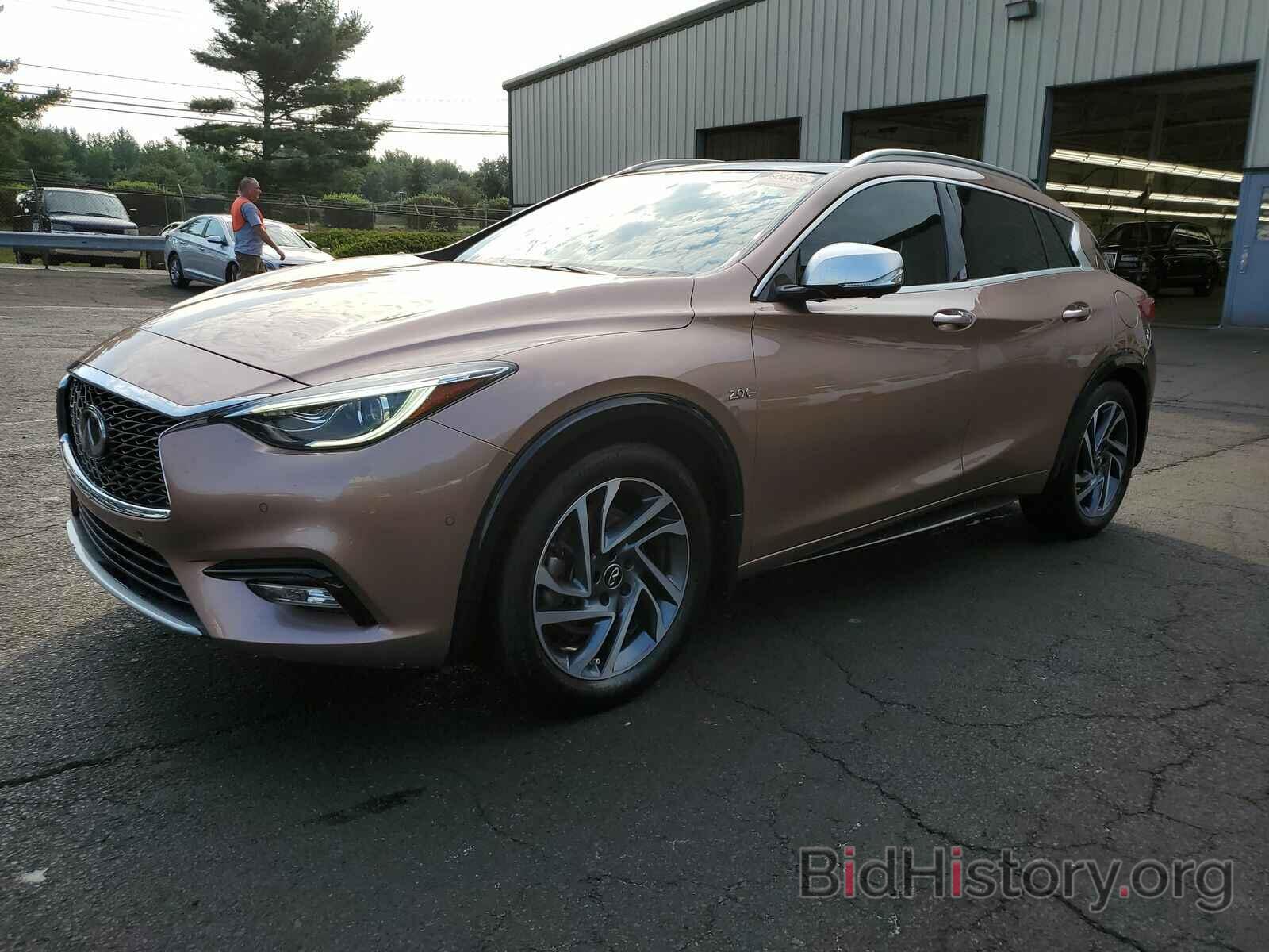 Фотография SJKCH5CP5JA059565 - INFINITI QX30 2018