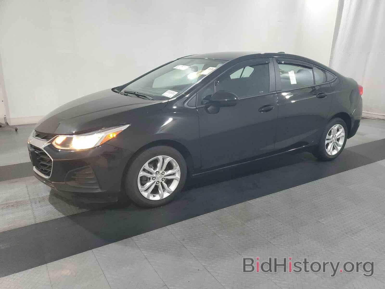 Photo 1G1BC5SM6K7119431 - Chevrolet Cruze 2019