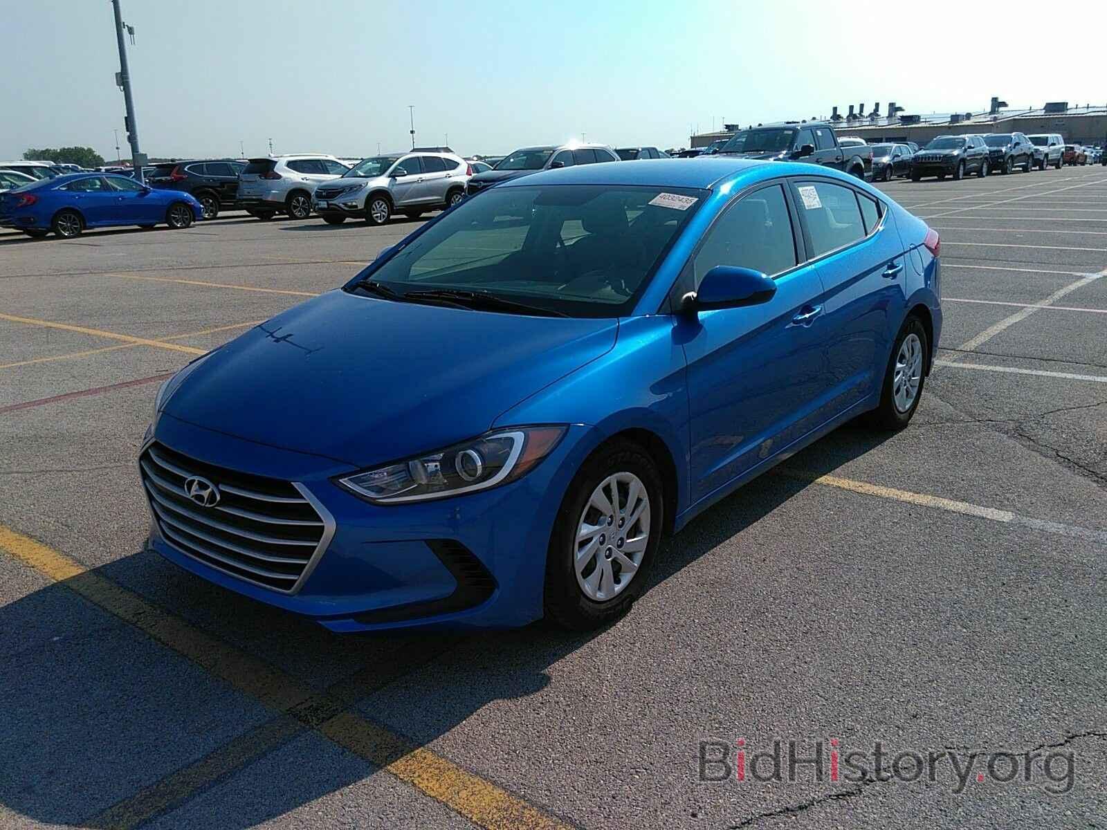 Фотография 5NPD74LF0HH208379 - Hyundai Elantra SE 2017