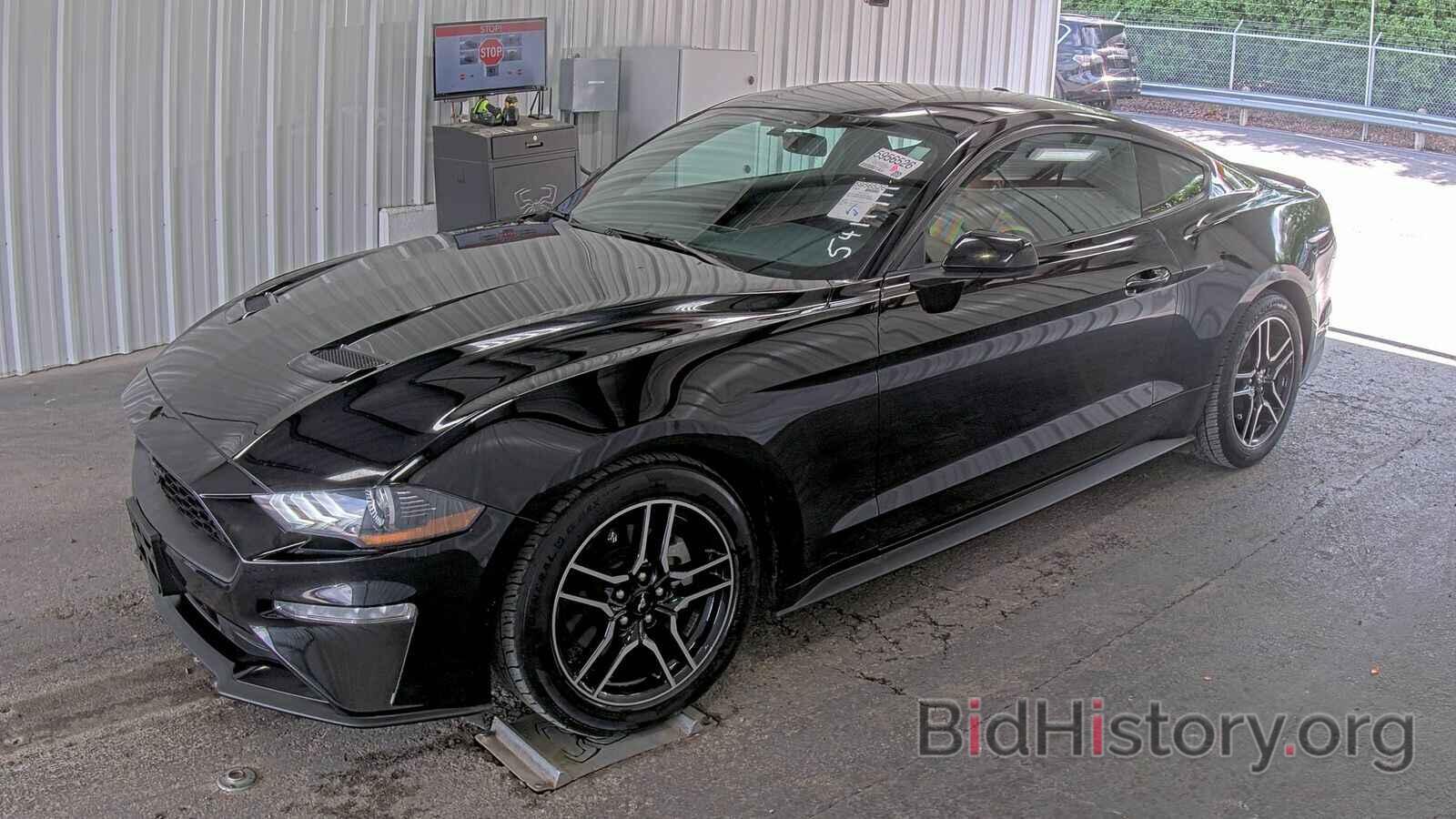 Photo 1FA6P8TH9J5166520 - Ford Mustang 2018