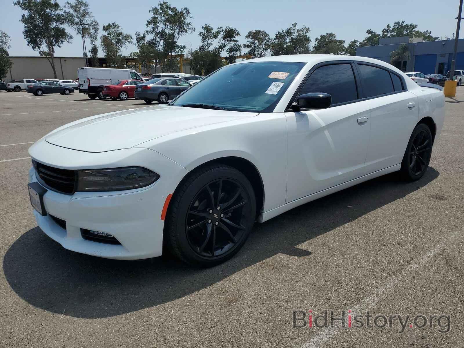 Photo 2C3CDXHG2JH285023 - Dodge Charger 2018