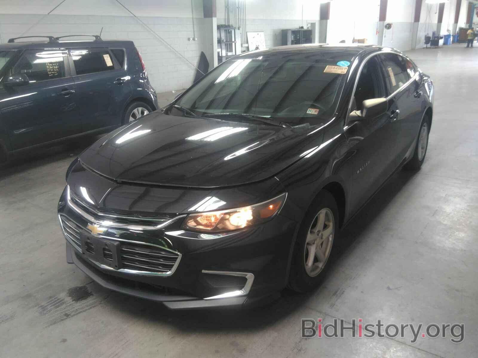 Photo 1G1ZB5ST2JF262244 - Chevrolet Malibu 2018