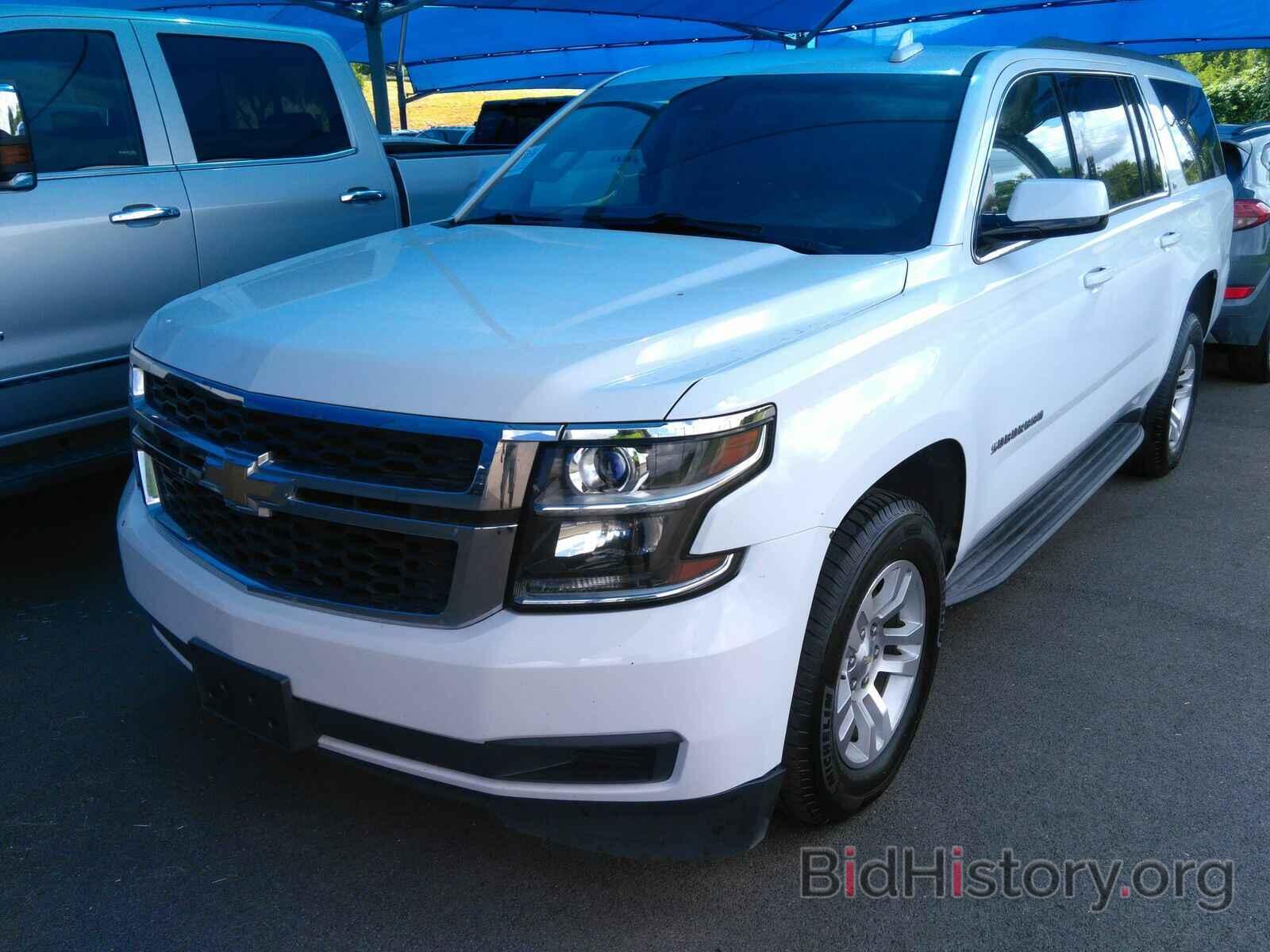 Photo 1GNSKHKC9HR191392 - Chevrolet Suburban 2017