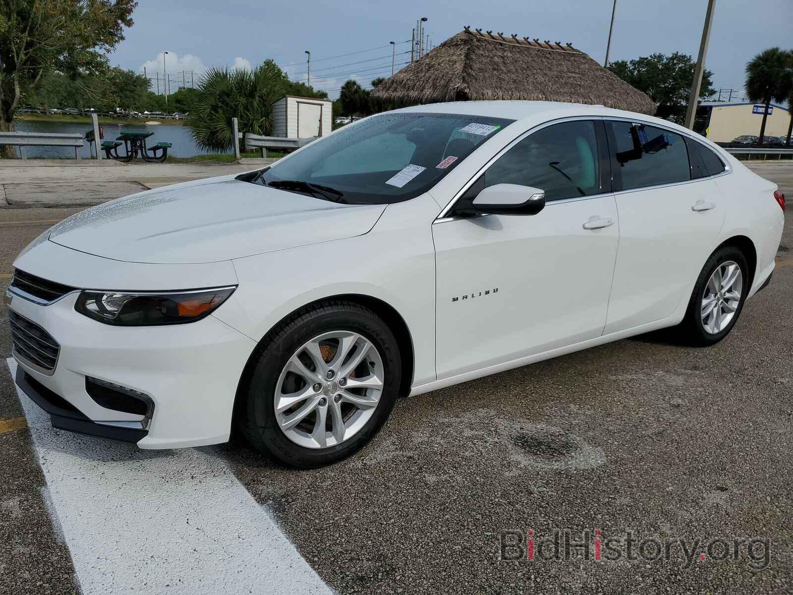 Photo 1G1ZE5ST6HF154341 - Chevrolet Malibu 2017