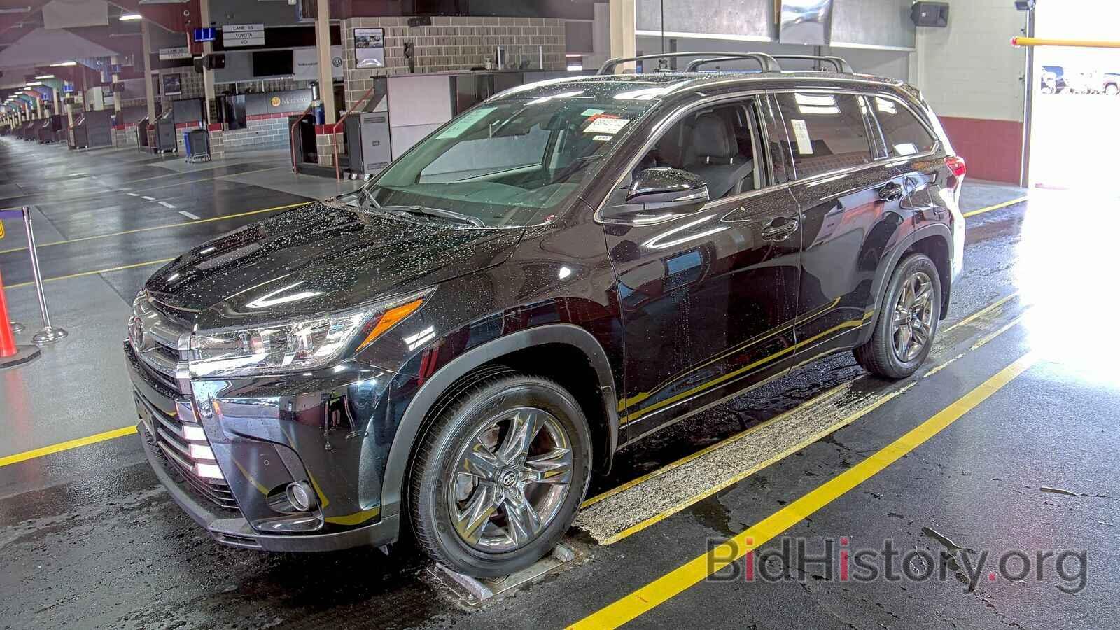 Photo 5TDDZRFH3JS872681 - Toyota Highlander 2018