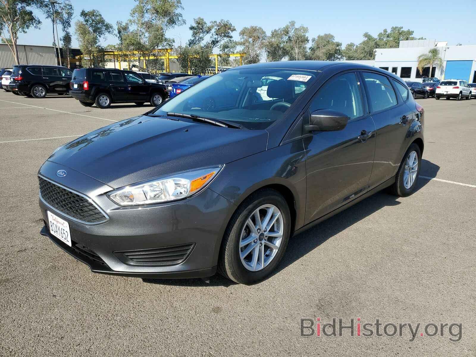 Photo 1FADP3K28JL237855 - Ford Focus SE 2018