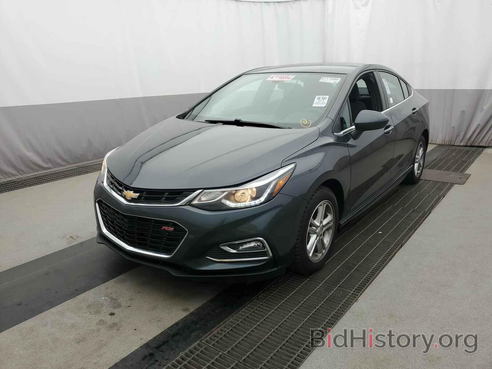 Photo 1G1BE5SMXH7214609 - Chevrolet Cruze 2017