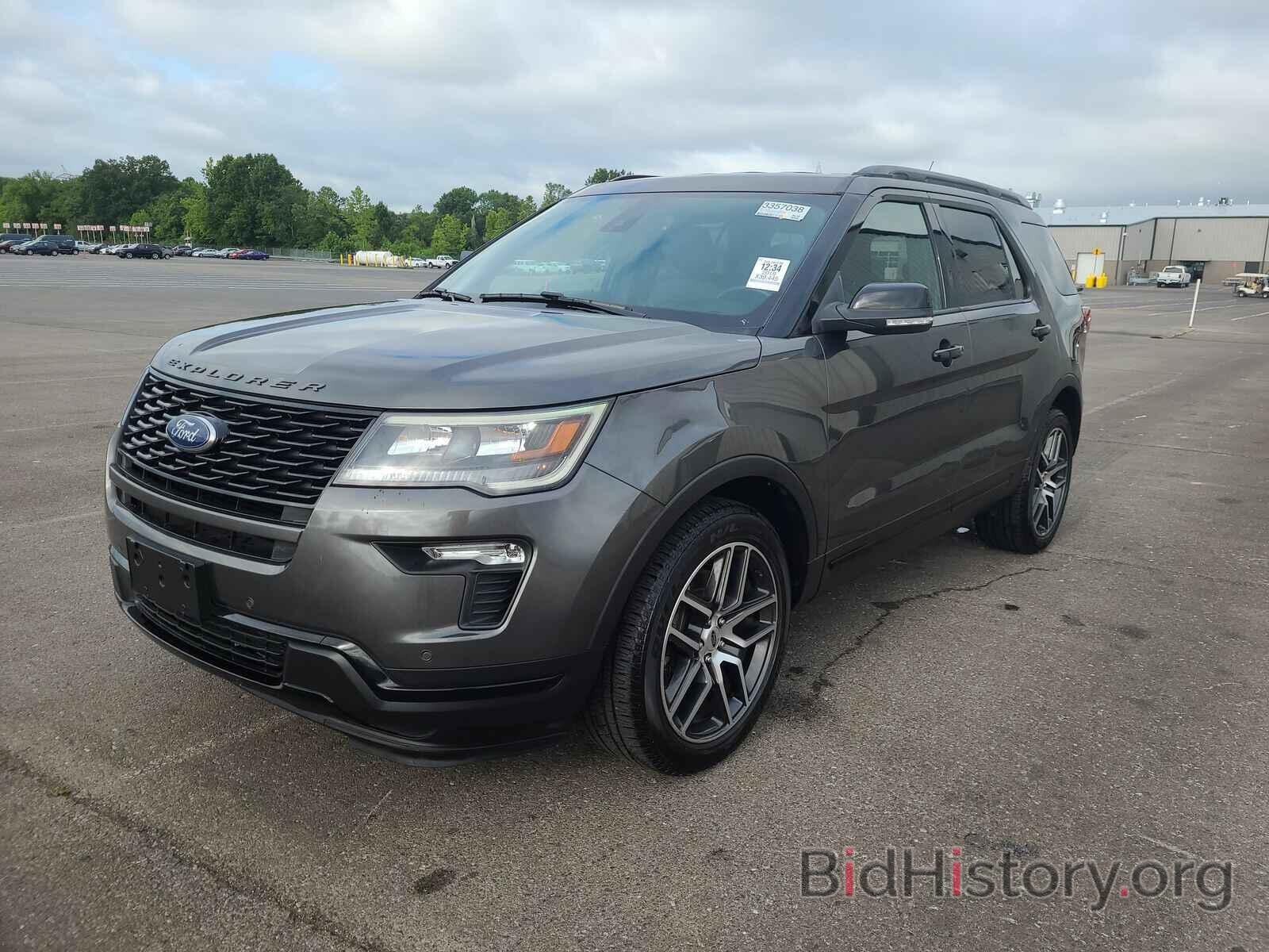 Photo 1FM5K8GT3JGB52017 - Ford Explorer Sport 2018