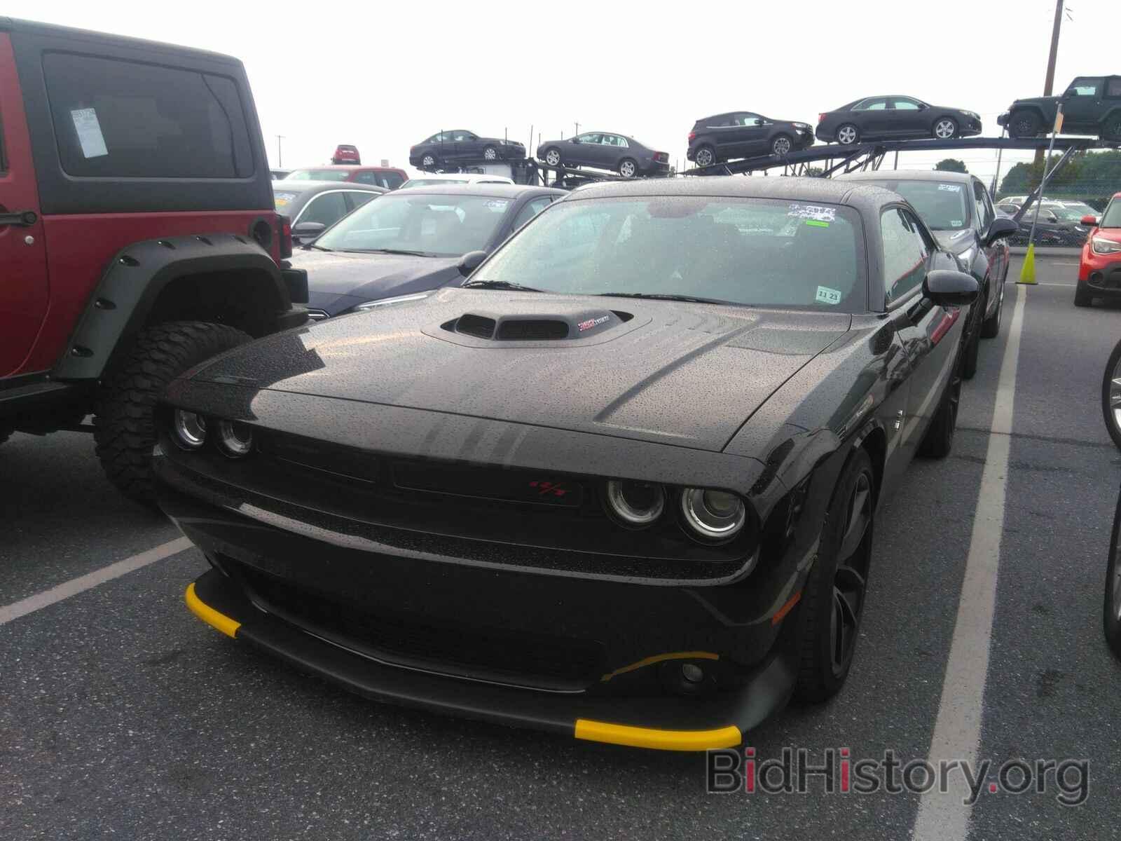 Photo 2C3CDZFJ2JH271620 - Dodge Challenger 2018