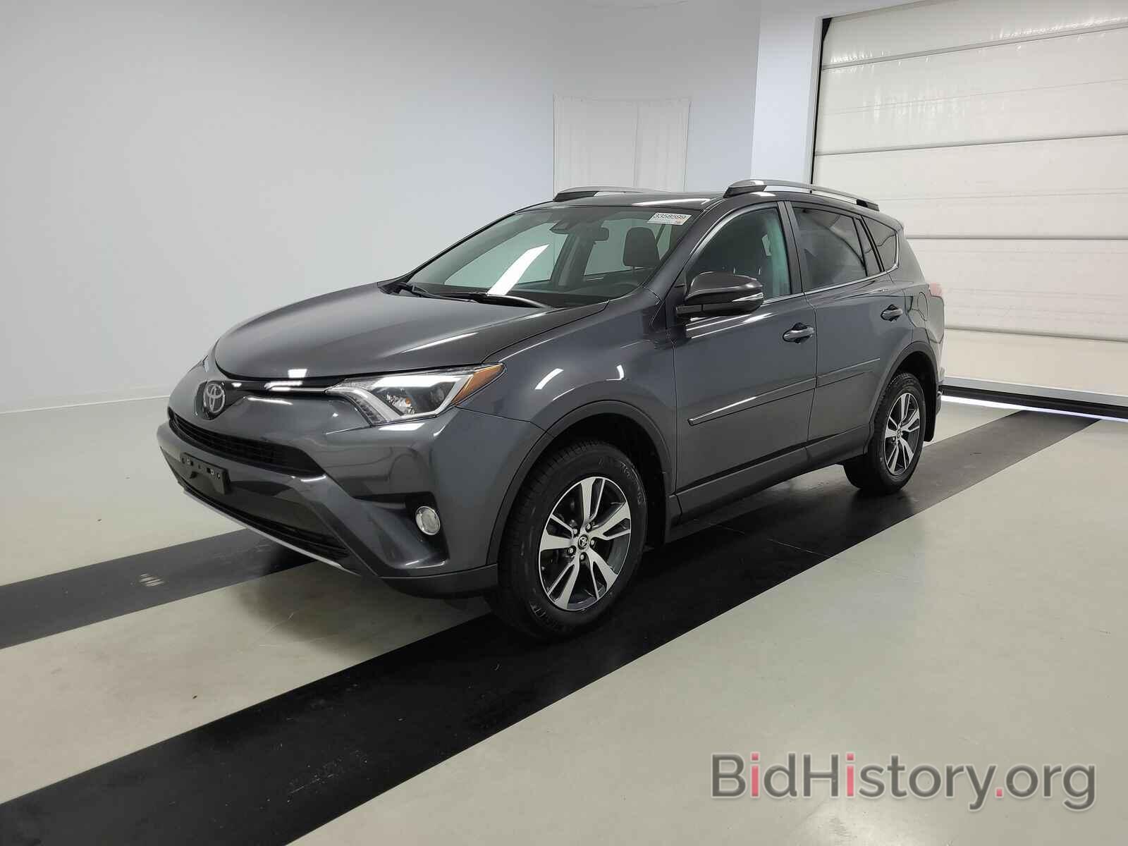 Photo 2T3RFREVXJW783338 - Toyota RAV4 2018