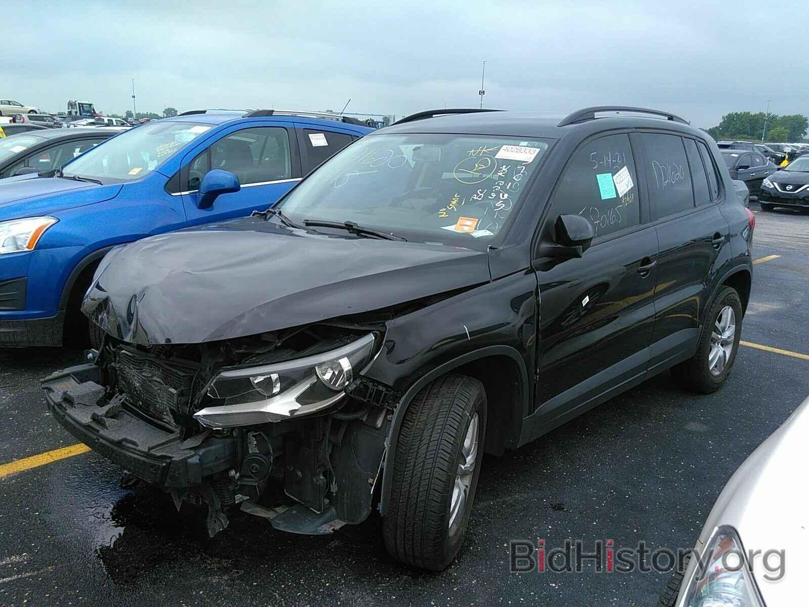 Photo WVGAV7AX3FW570165 - Volkswagen Tiguan 2015