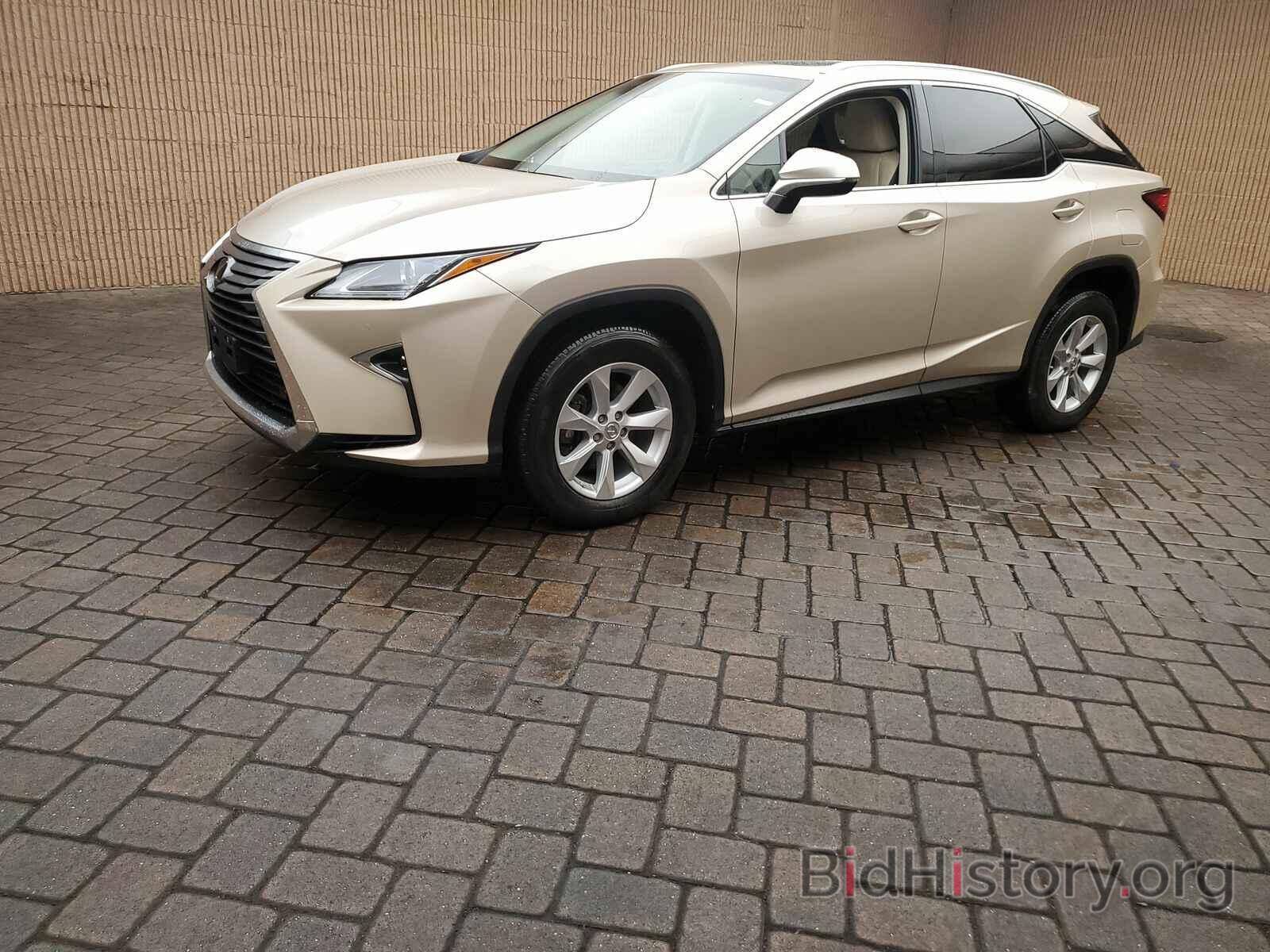 Photo 2T2BZMCAXHC101070 - Lexus RX RX 2017