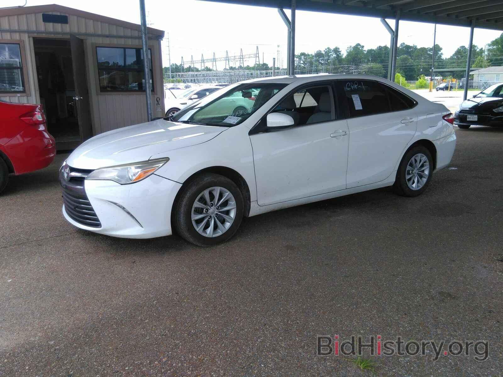 Photo 4T4BF1FK8FR491538 - Toyota Camry 2015