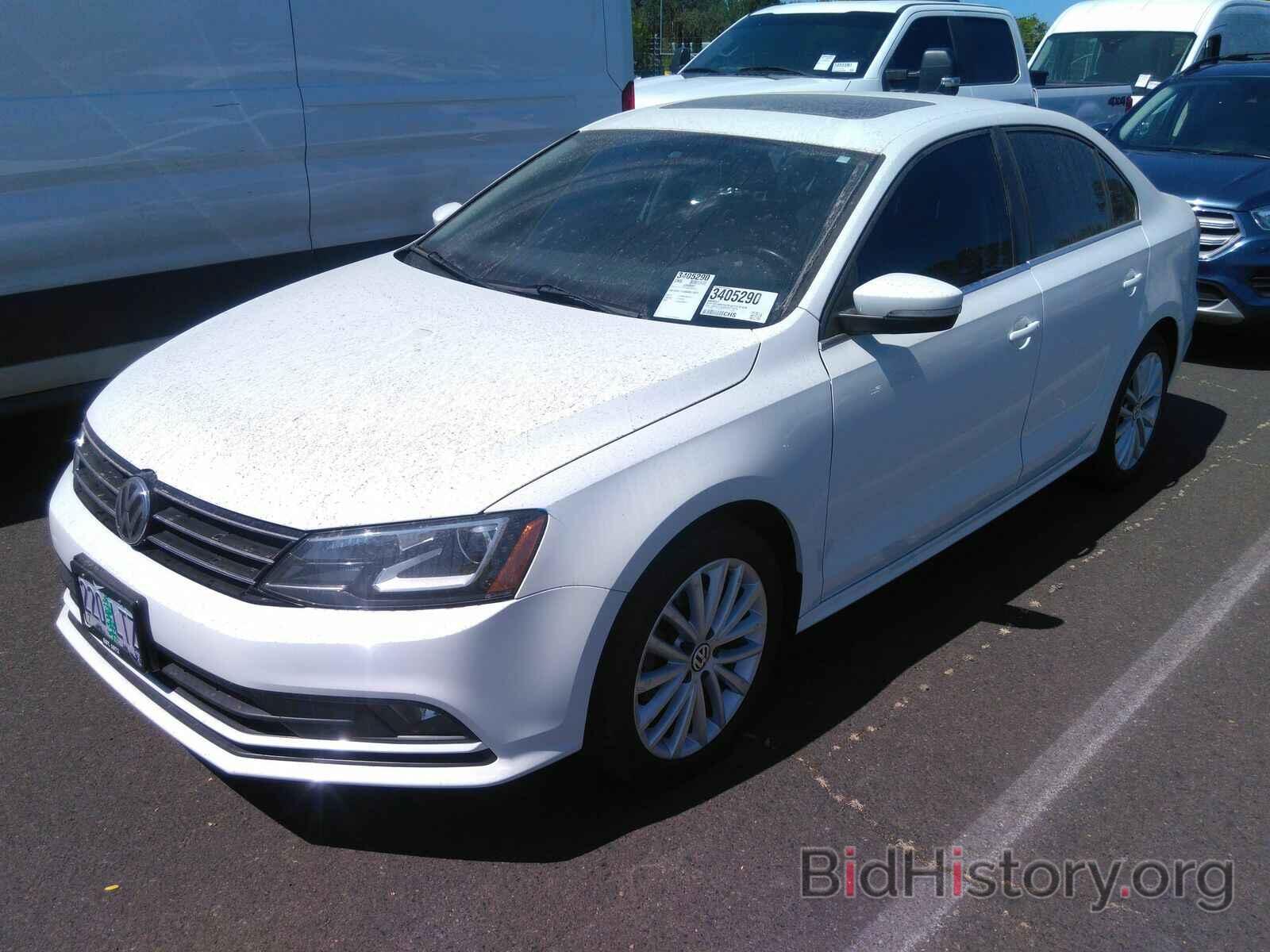 Фотография 3VWL17AJ6GM375874 - Volkswagen Jetta Sedan 2016