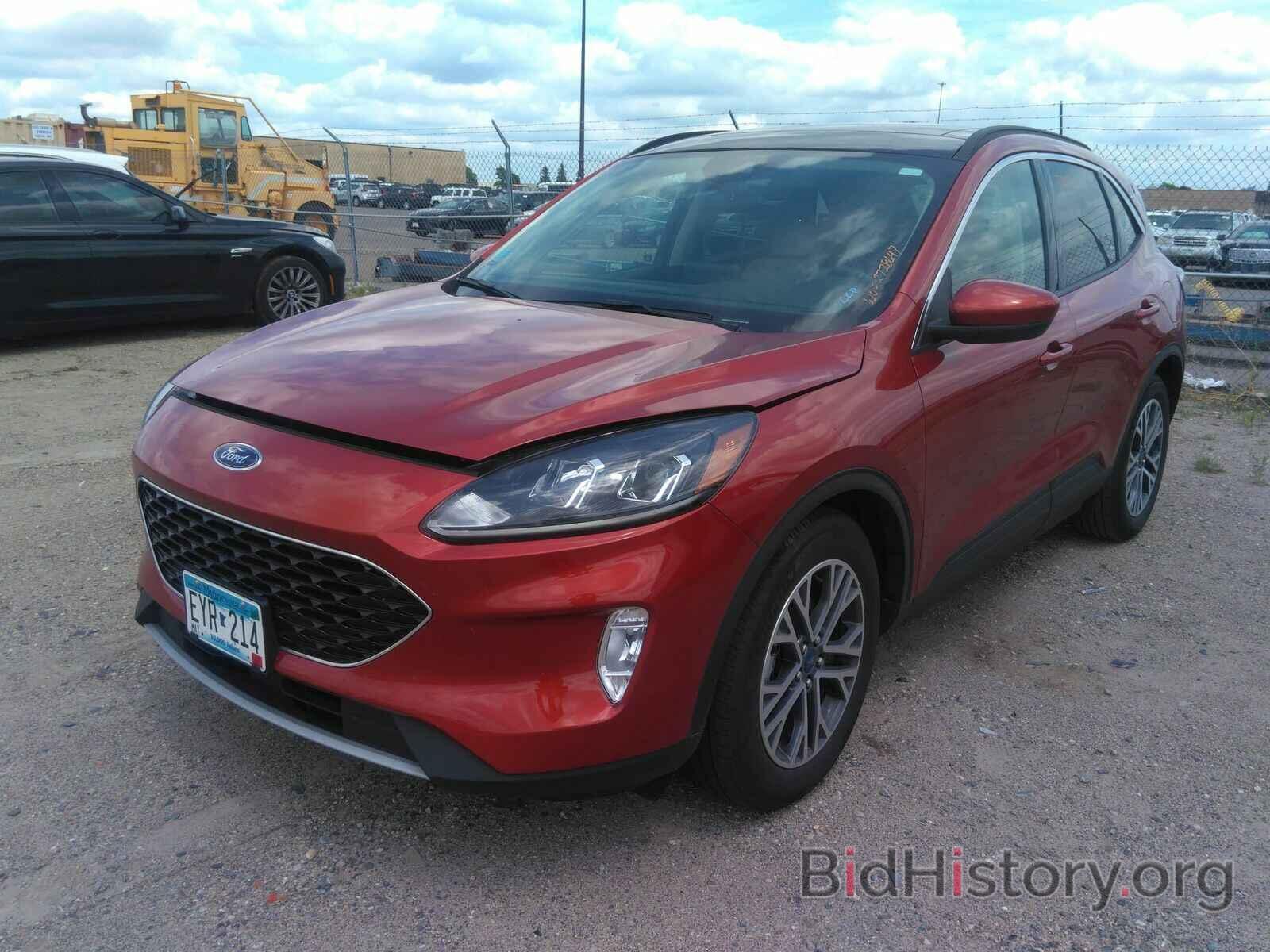 Photo 1FMCU0H61LUA77981 - Ford Escape 2020