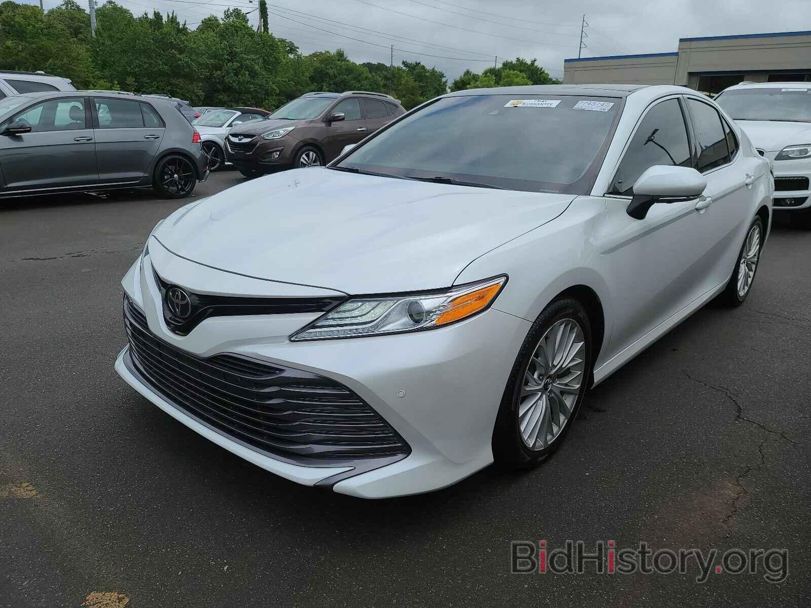 Photo 4T1BZ1HK4JU003063 - Toyota Camry 2018