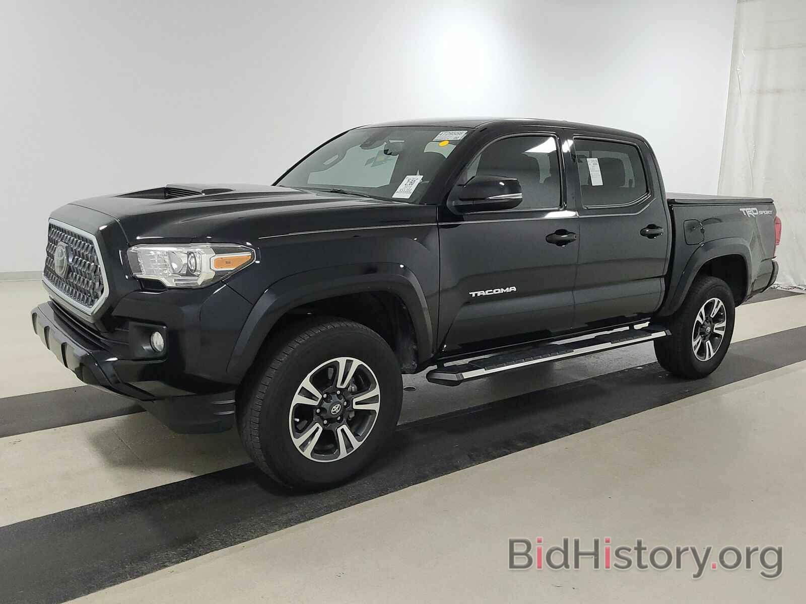 Photo 3TMAZ5CN9KM111628 - Toyota Tacoma 2WD 2019