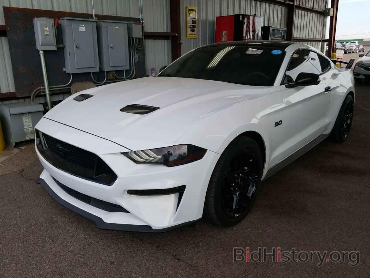Photo 1FA6P8CF5J5138194 - Ford Mustang GT 2018