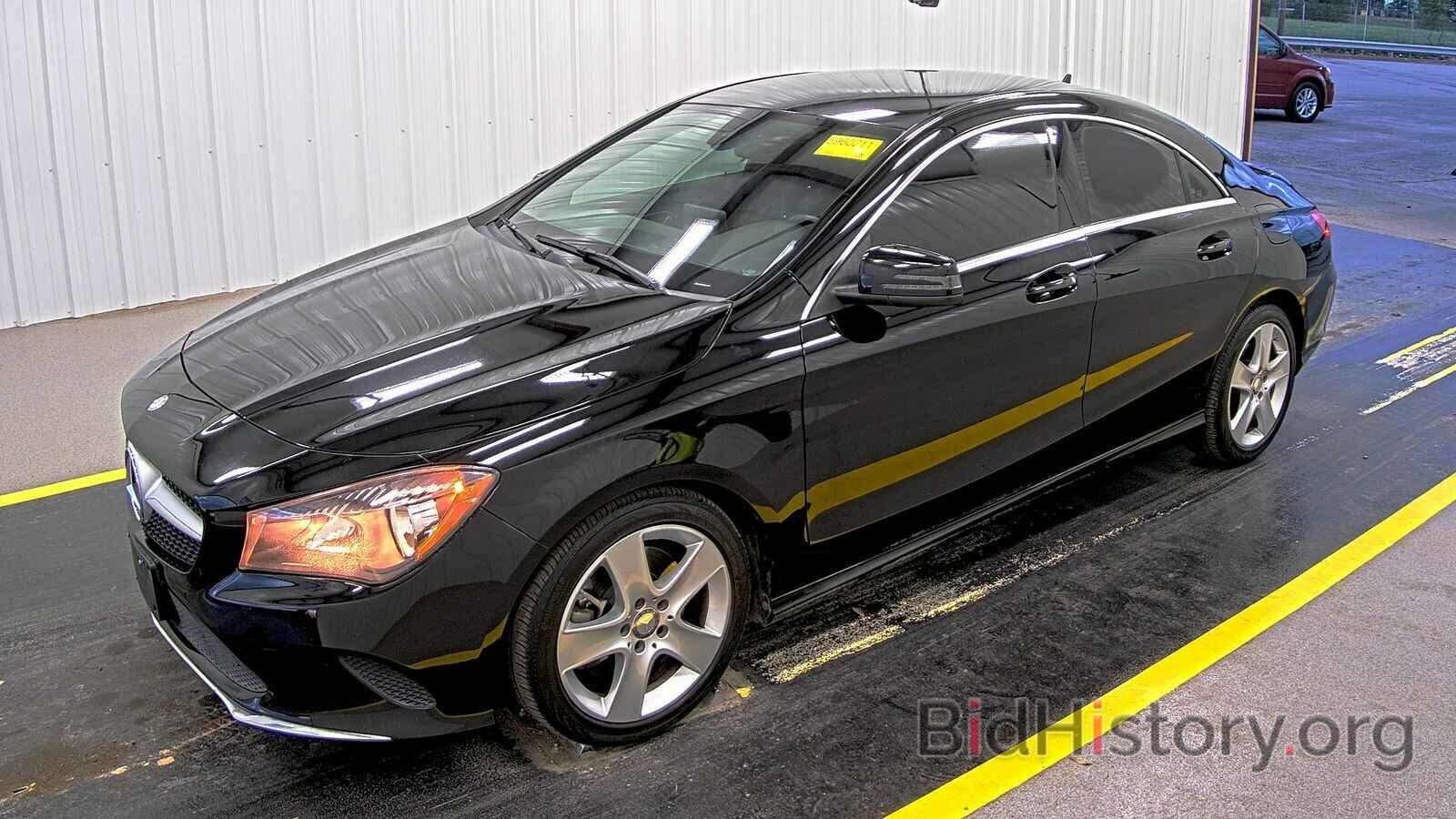 Photo WDDSJ4EB9HN415149 - Mercedes-Benz CLA 2017