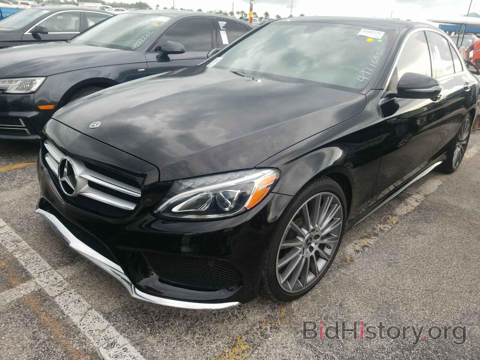 Photo 55SWF4JB5JU280242 - Mercedes-Benz C-Class 2018