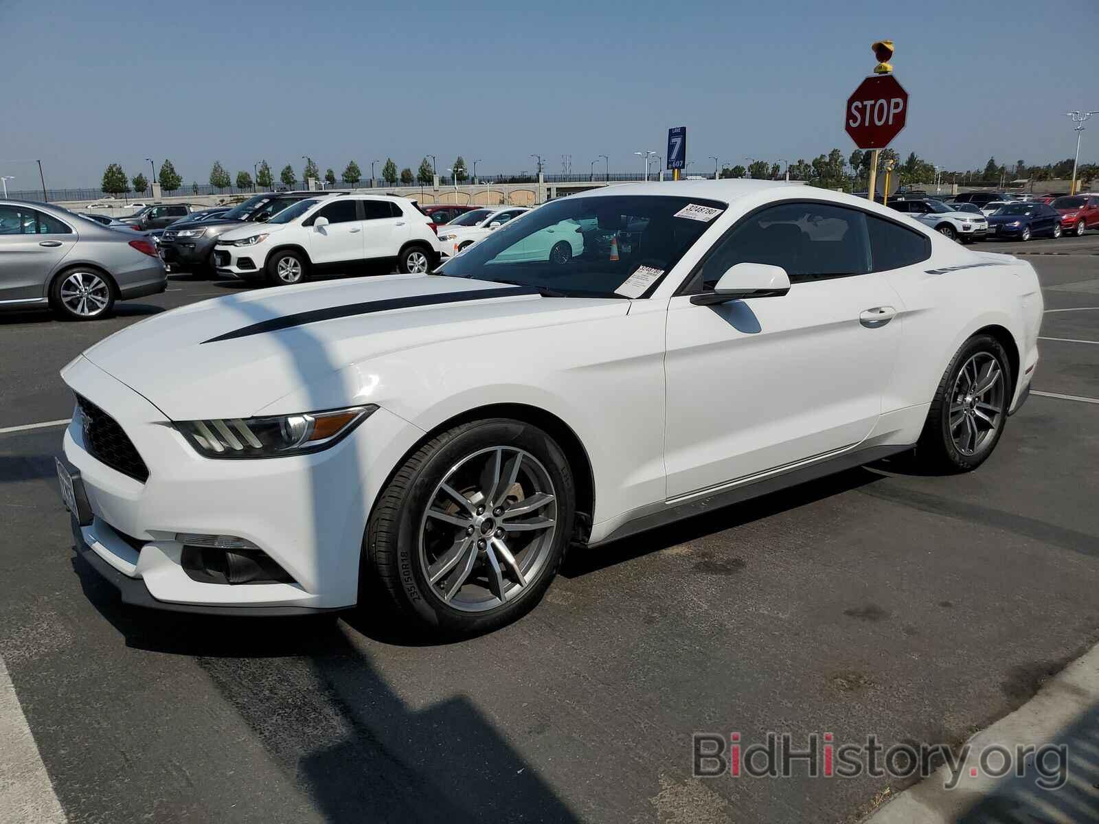 Photo 1FA6P8TH0F5372283 - Ford Mustang 2015