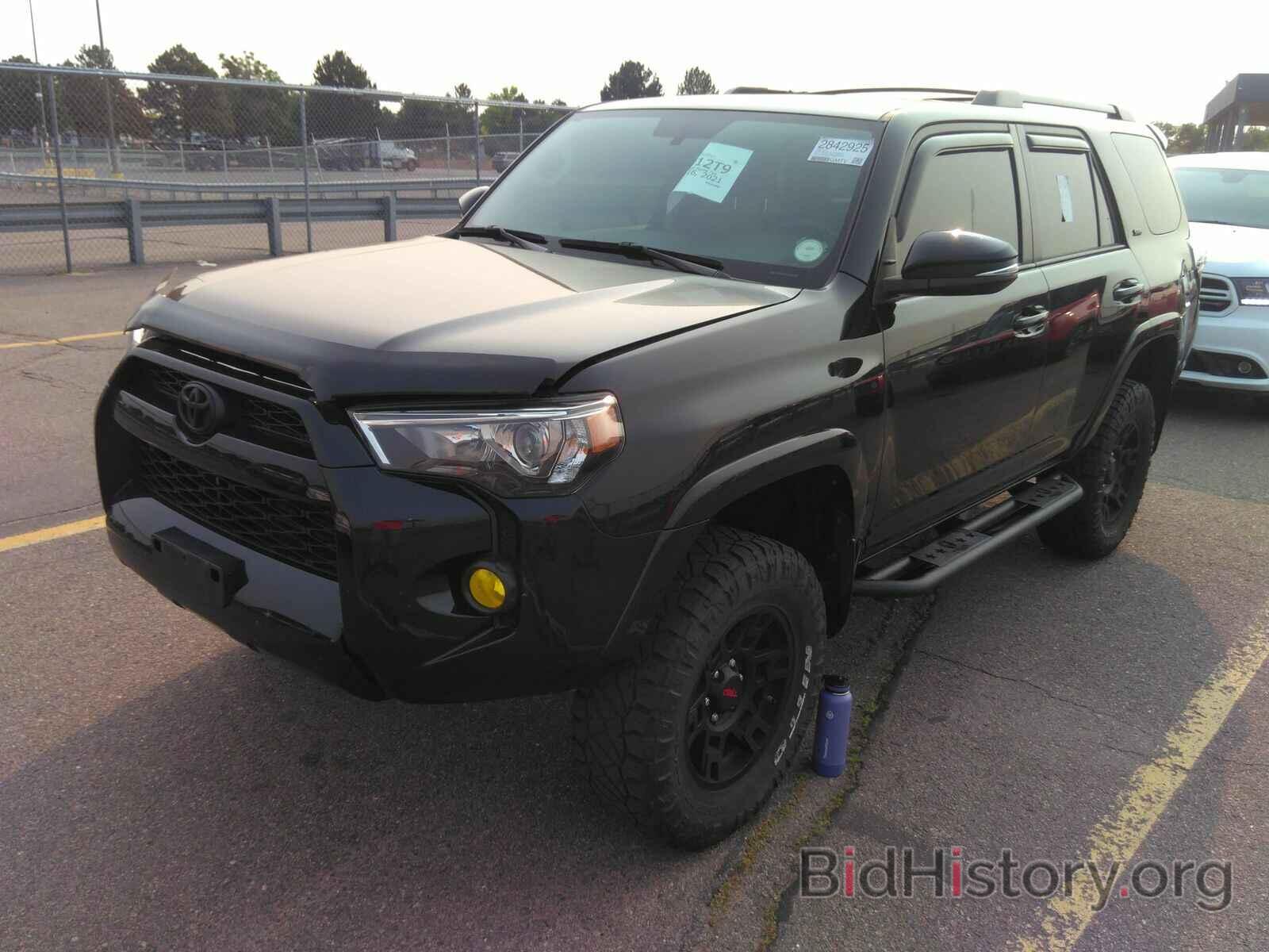 Photo JTEBU5JR8J5532832 - Toyota 4Runner SR5 2018