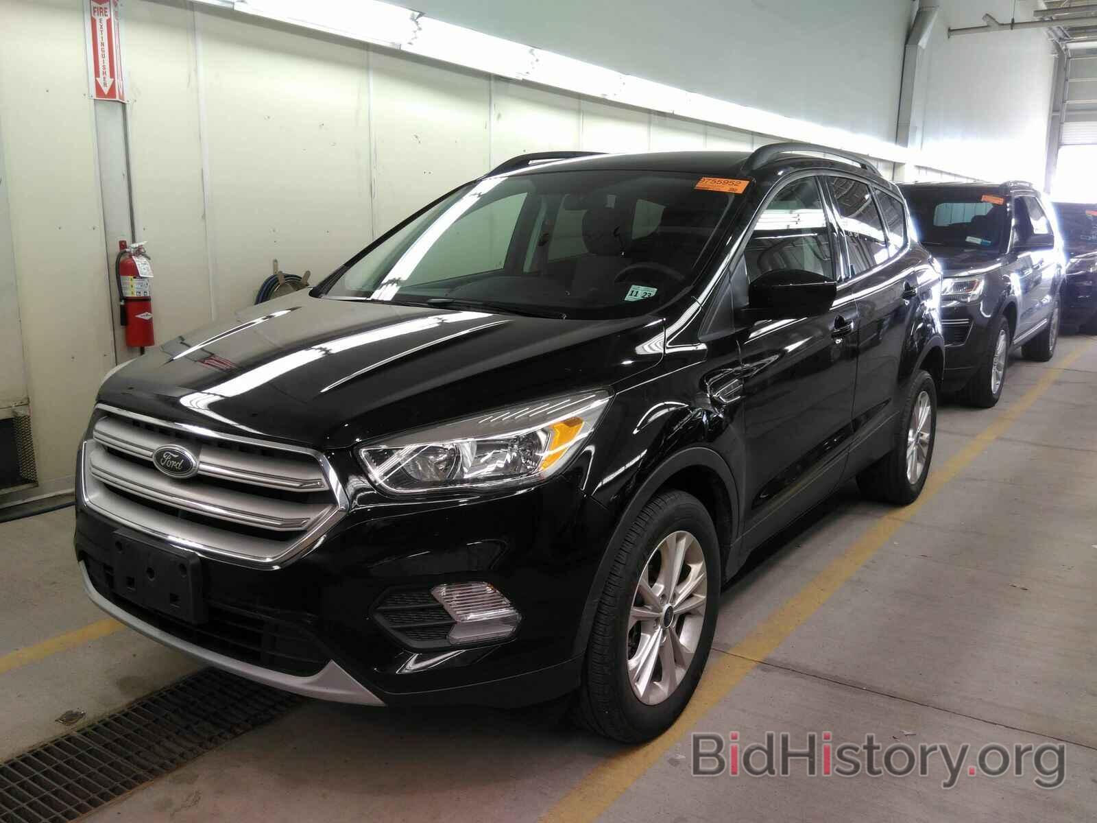 Photo 1FMCU9GD4JUD46136 - Ford Escape 2018