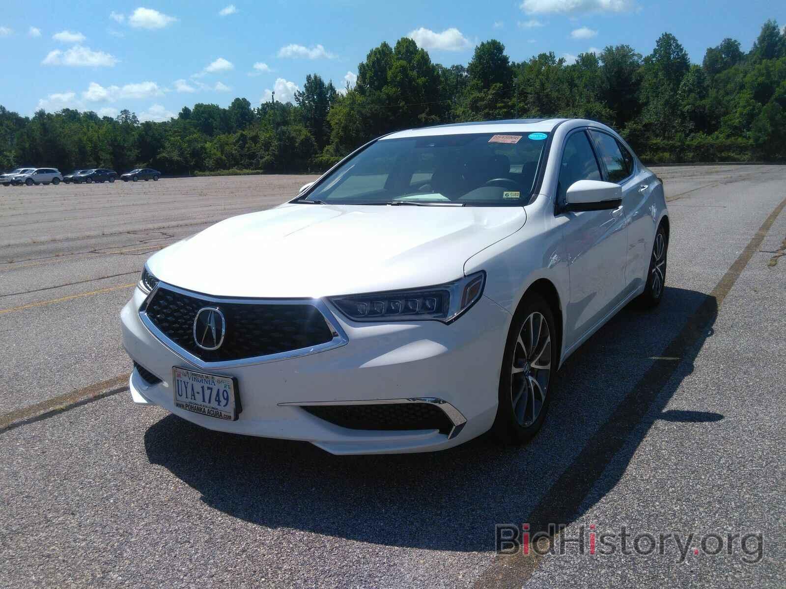 Фотография 19UUB3F35JA005013 - Acura TLX 2018