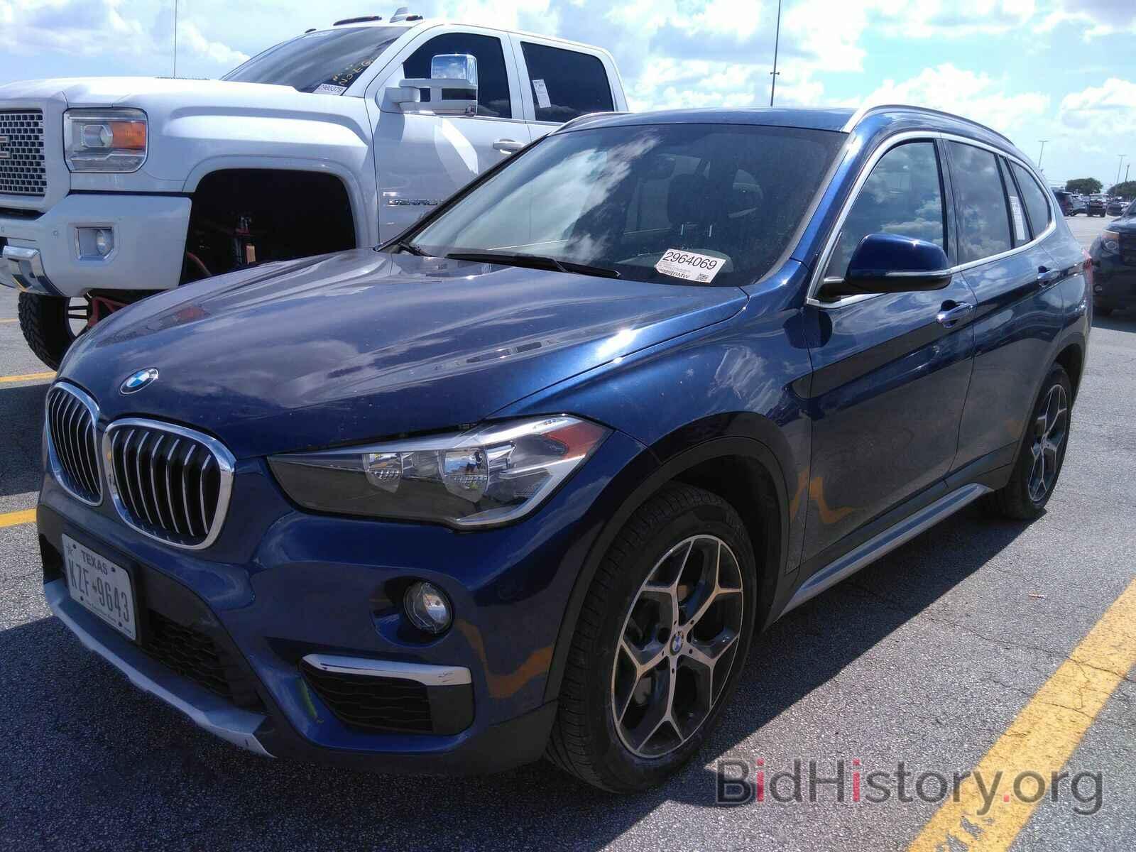 Photo WBXHU7C34J5L06079 - BMW X1 2018