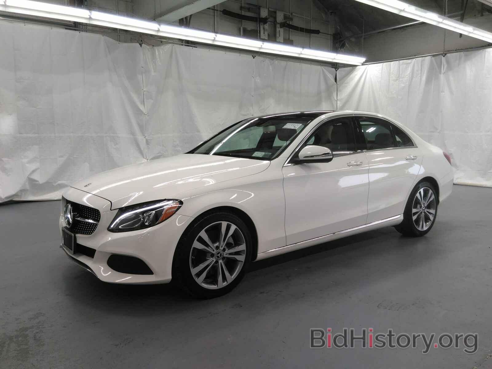 Photo WDDWF4JB9JR393984 - Mercedes-Benz C-Class 2018