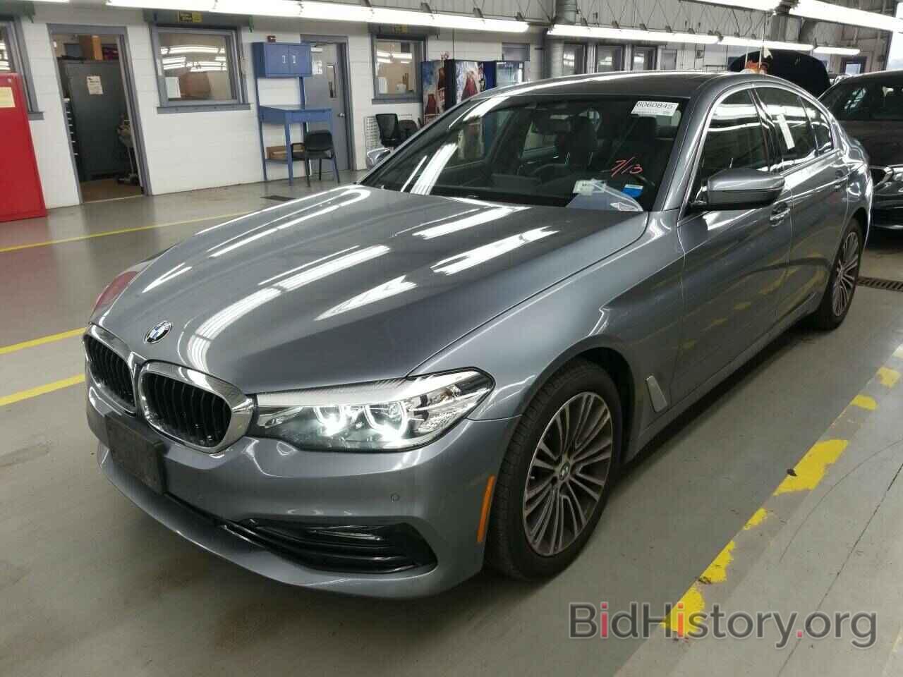 Photo WBAJA7C52JWC77250 - BMW 5 Series 2018