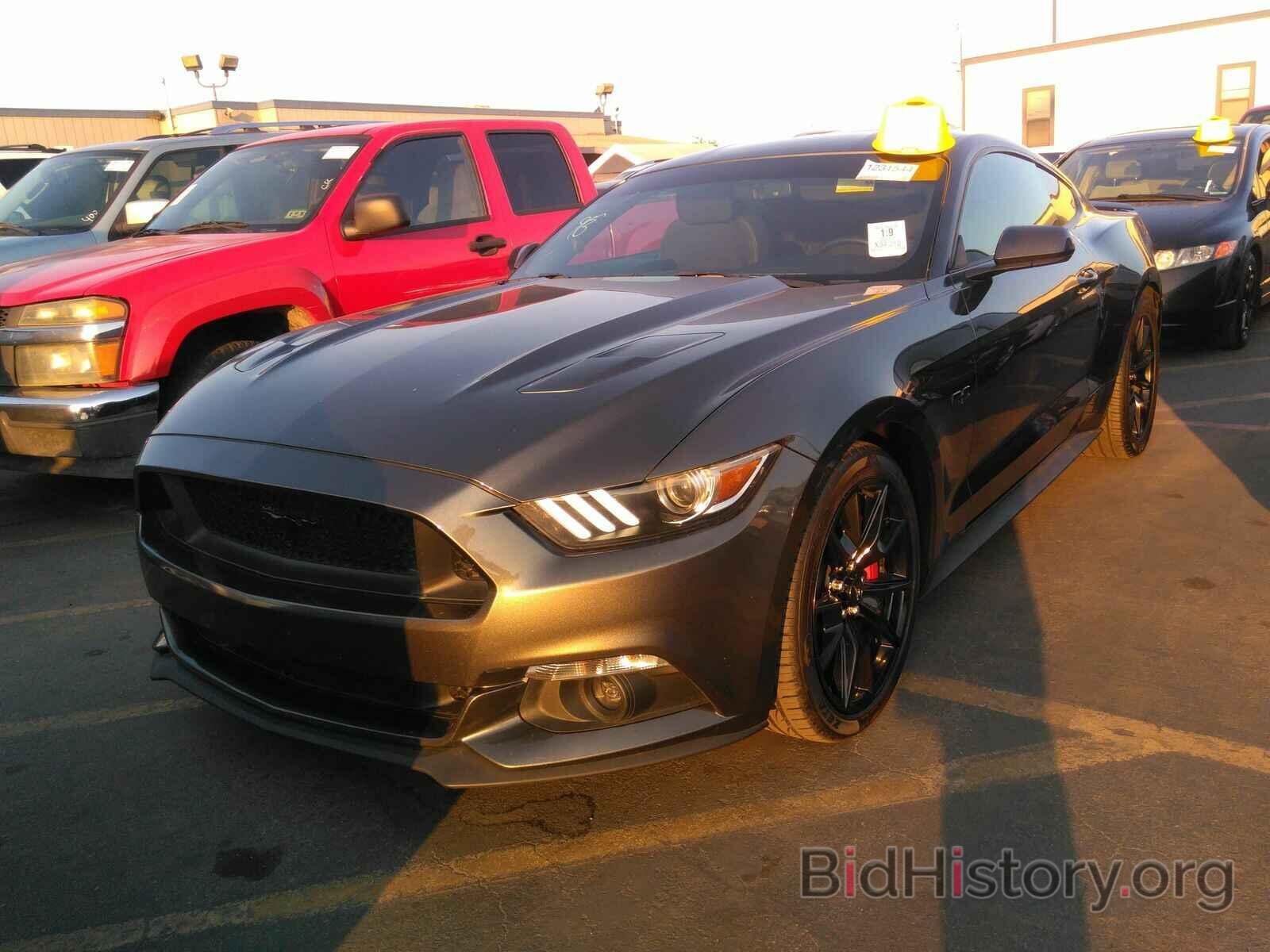 Photo 1FA6P8CF5H5292057 - Ford Mustang GT 2017