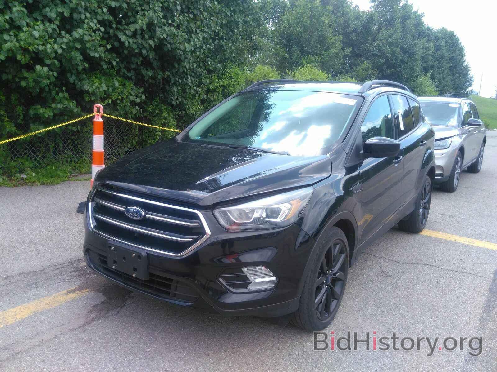 Photo 1FMCU0GDXJUA81332 - Ford Escape 2018