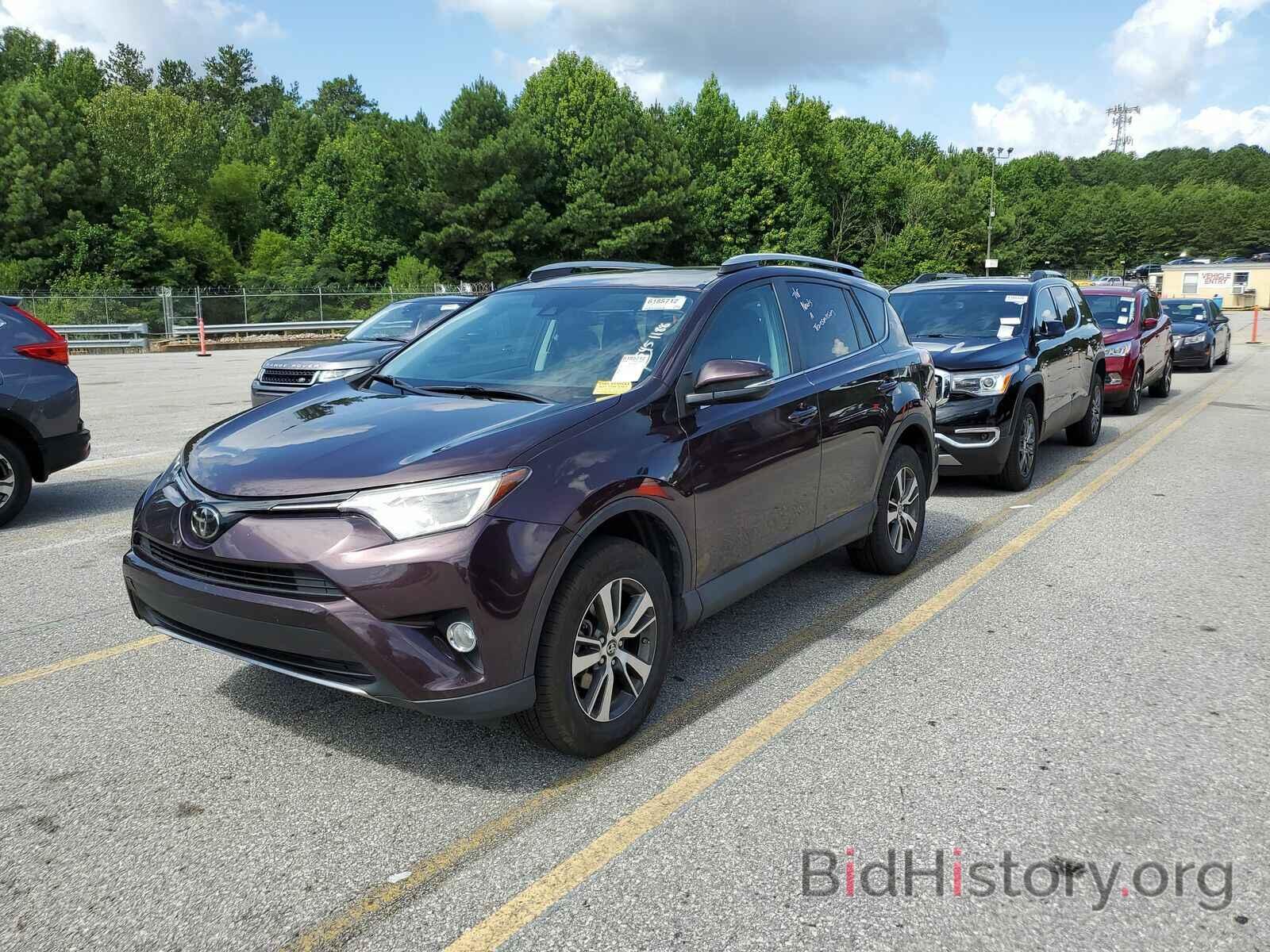 Photo 2T3WFREV3JW414159 - Toyota RAV4 2018