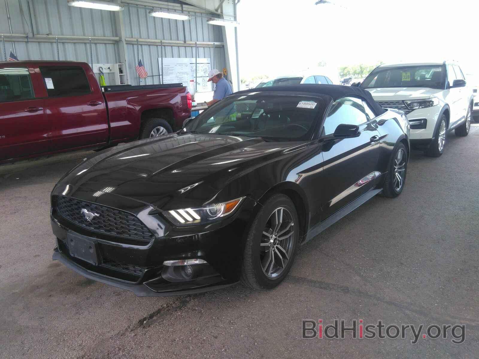 Photo 1FATP8UH7G5247347 - Ford Mustang 2016