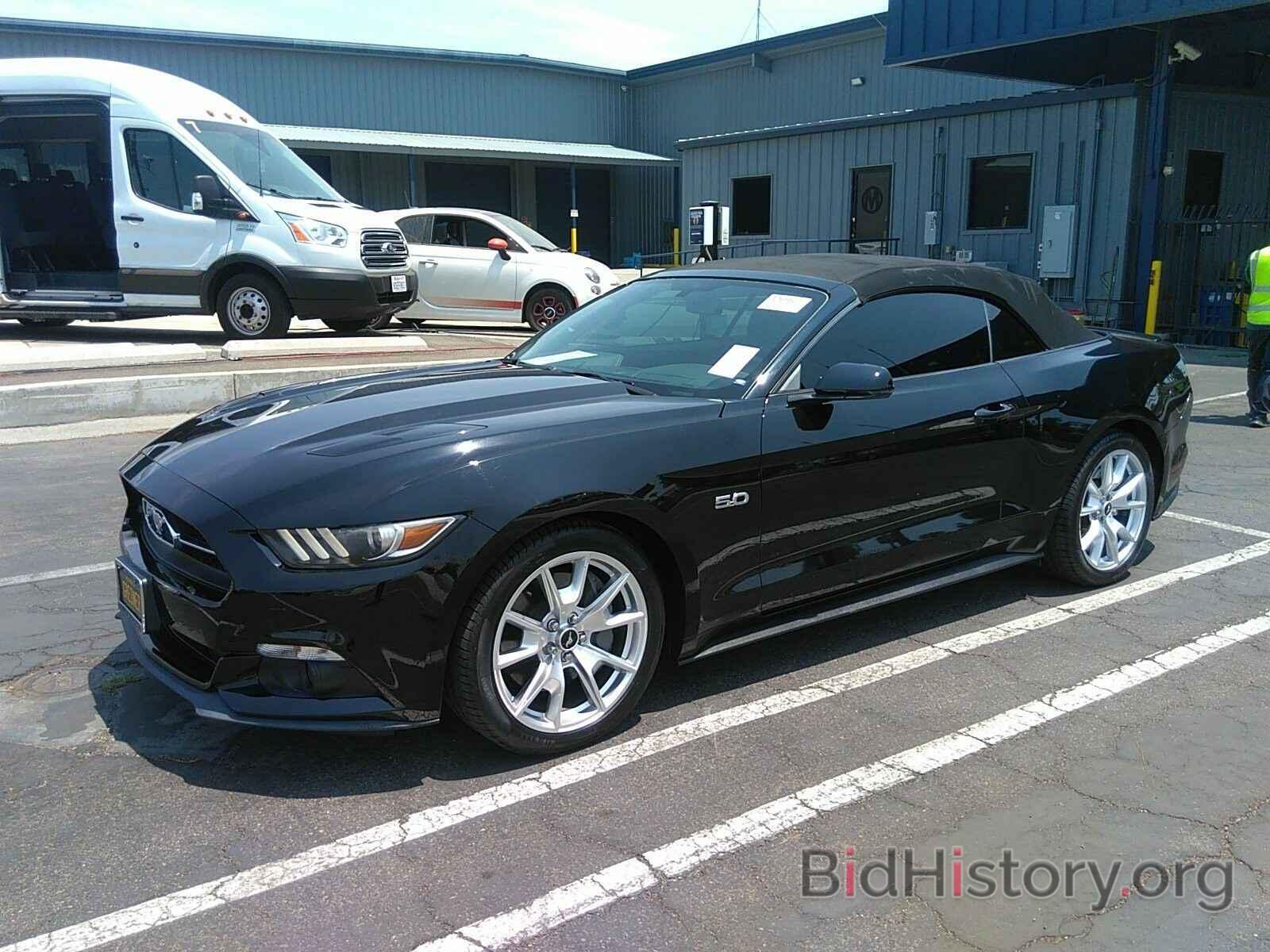 Photo 1FATP8FF3F5386451 - Ford Mustang 2015