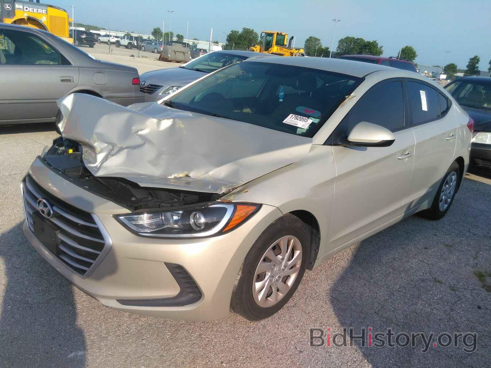 Photo 5NPD74LF8HH163370 - Hyundai Elantra SE 2017